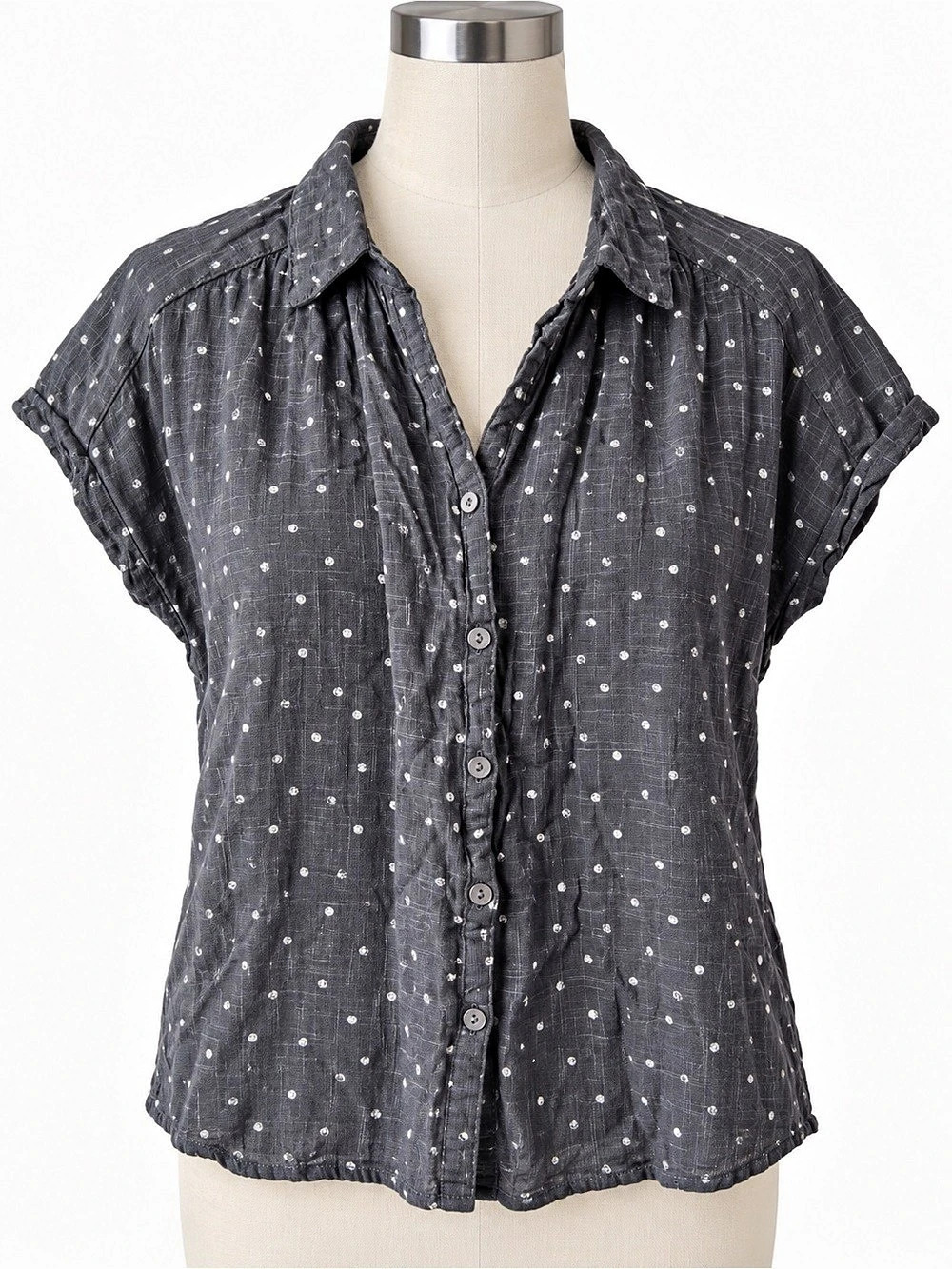 Universal Thread Women's Polka Dot Button Down Top Large